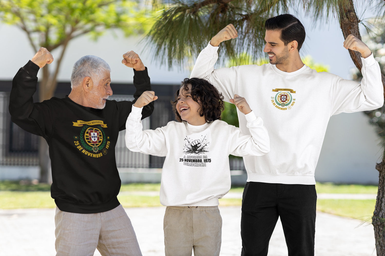 Familia a celebrar o 25 de novembro, com camisolas entituladas "Auro Democratiea"