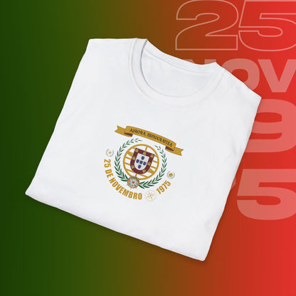 T-Shirt Comemorativa do 25 de Novembro de 1975 - "Aurora Demotratiea" (Impressão Peito Pequeno)